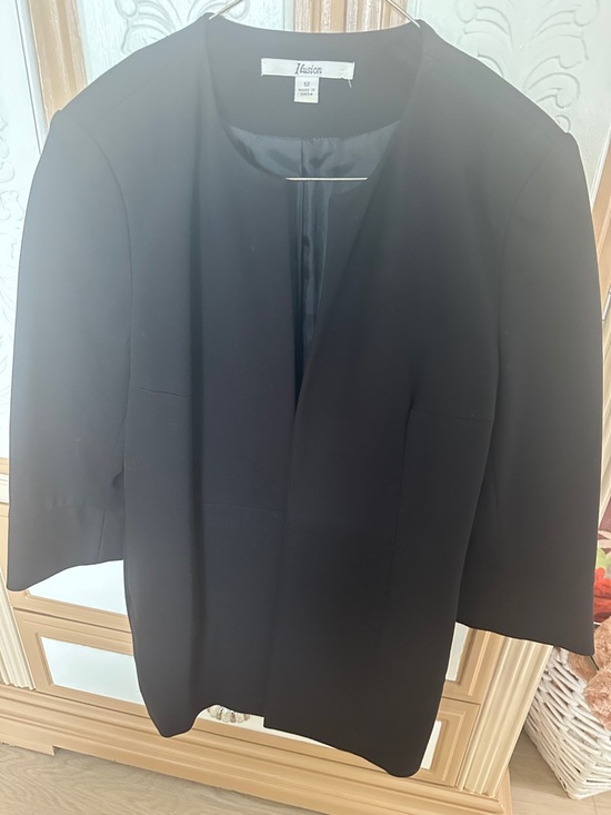 iFusion Jackets & Blazers - Black Open-Front Blazer Jacket